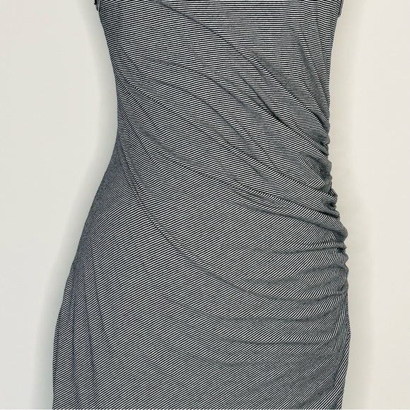 Lira Navy and Blue Bodycon Tank Dress - Picture 6 of 9
